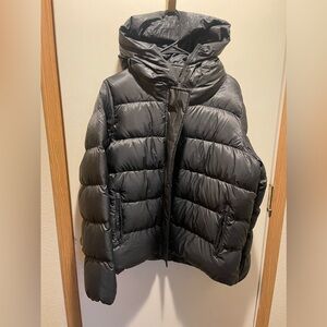 Nike women’s sportswear 550 down jacket size XL NWOT